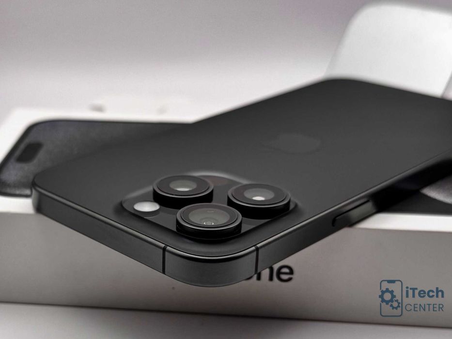 iPhone 15 Pro MAX, Black, 100% батерия, КАТО НОВ, 1г. ГАРАНЦИЯ!