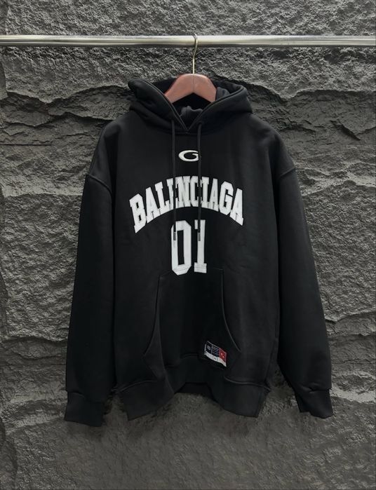 Hanorac Balenciaga 1/1