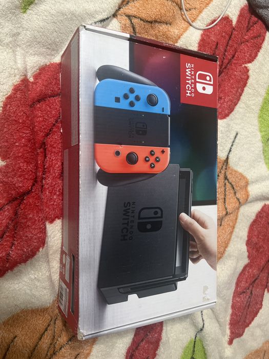 Продам Nintendo Switch