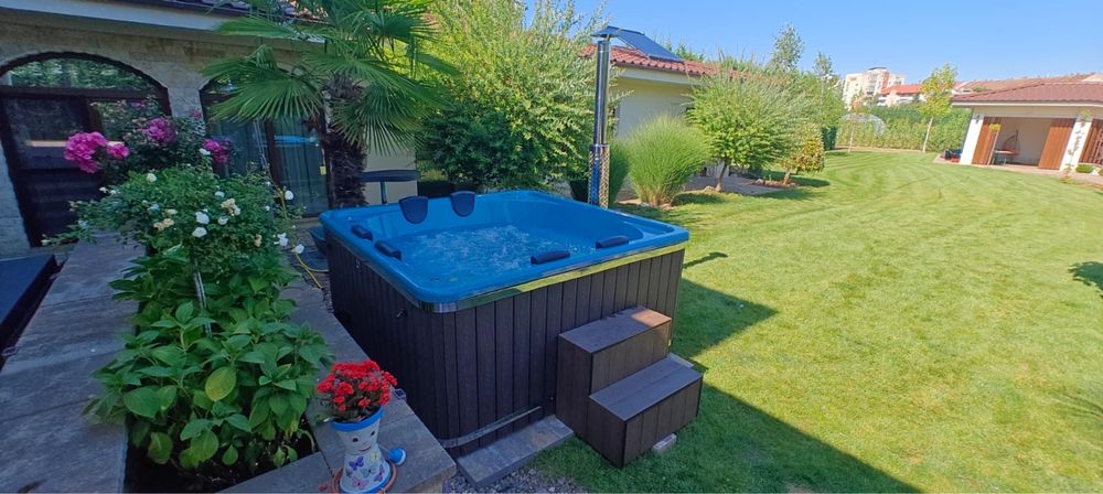 Ciubar Fix 8-10 persoane hidro,aeromasaj,led ,jacuzzi model 2025