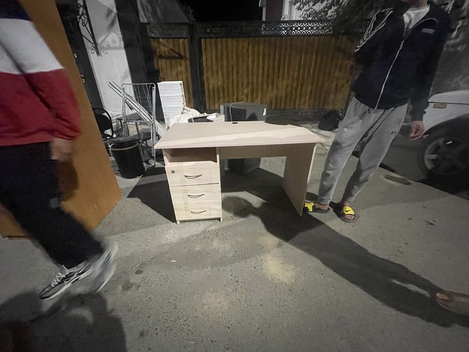 Компьтерный стол