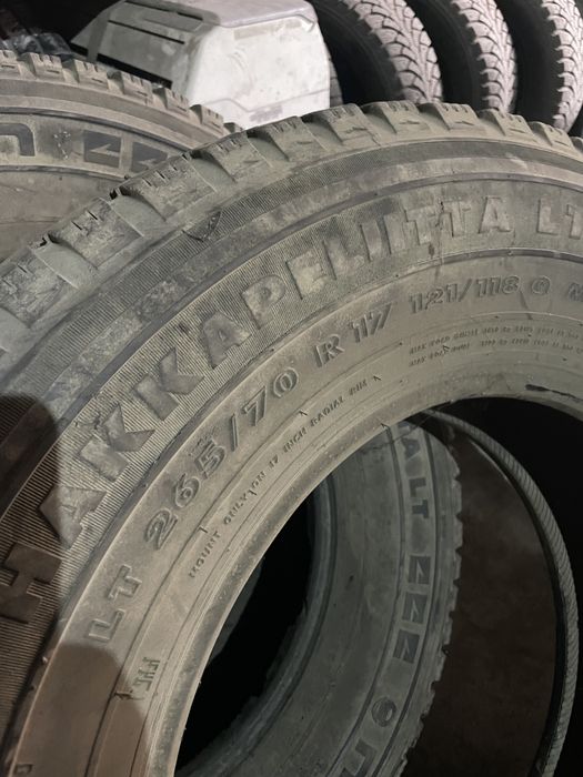 Шины колеса резины на внедорожник