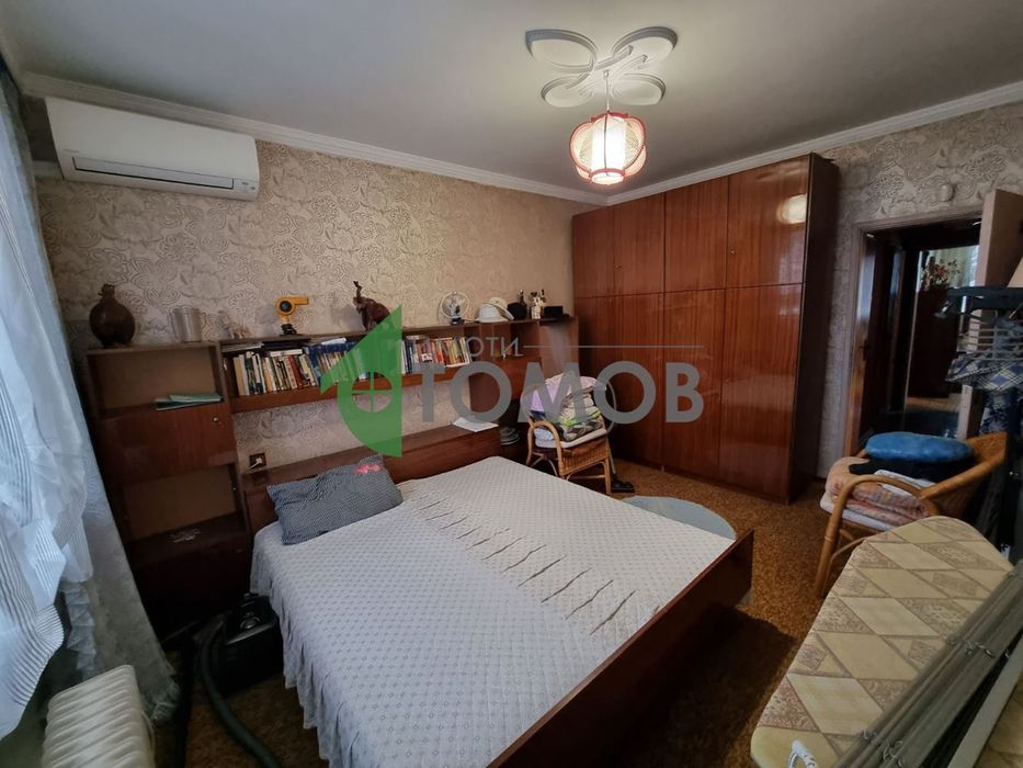 Продава се Многостаен апартамент в Шумен, Център - 110 кв.м за 1132 €/кв.м - Снимка #9