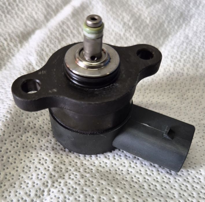 Датчик високо налягане горивна рейка,мерцедес 2.2 цди 143кс