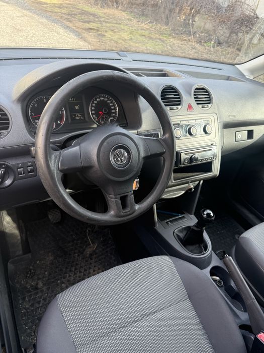 VW Volkswagen Caddy Maxi
