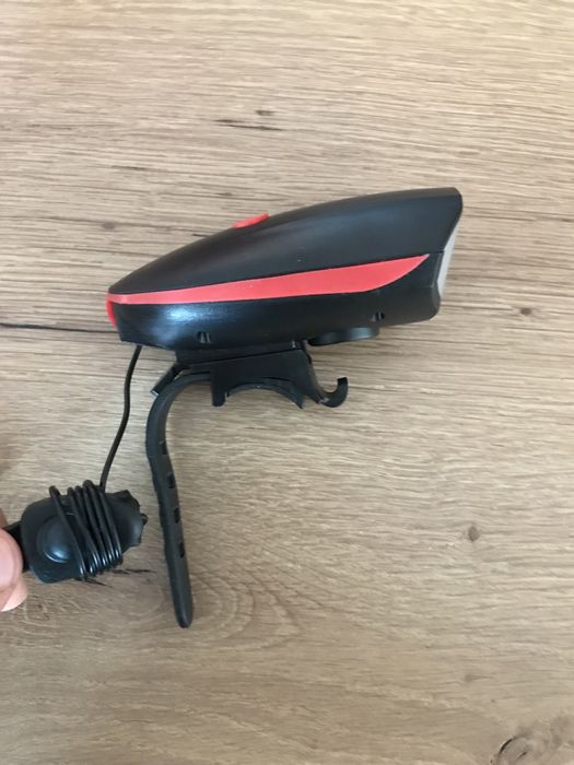 Lanterna reincarcabila cu claxon de 120db pt biciclete trotinete