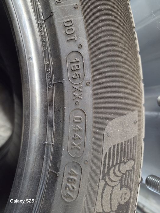 Anvelope Michelin R19 255 50