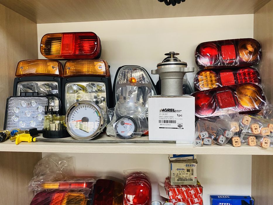 Запчасти на jcb3/4cx