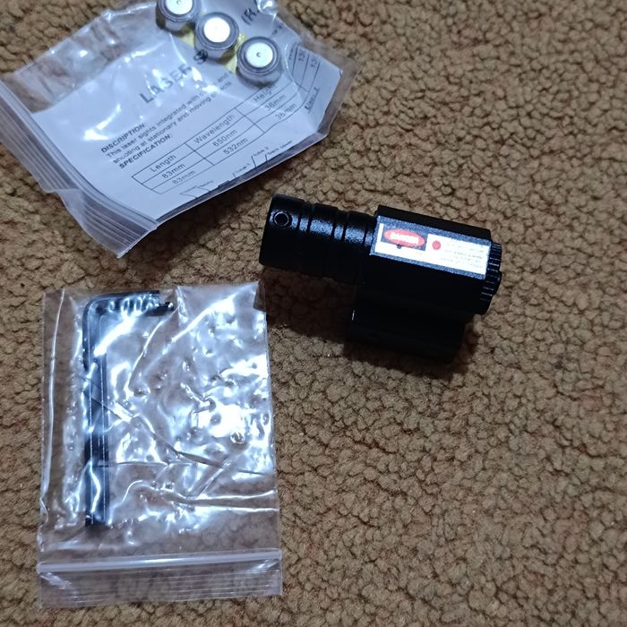 Еърсофт газова тръба релса за Ак47 и лазер