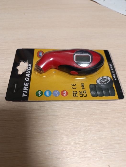 Манометр для проверки давления