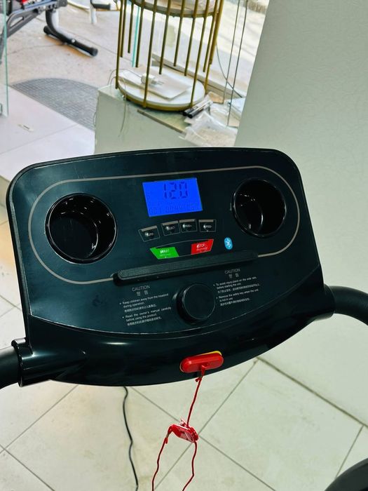 Электрическая беговая дорожка DFC Monza T125.