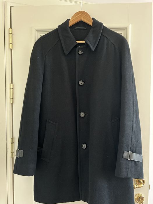 Елегантно мъжко палто