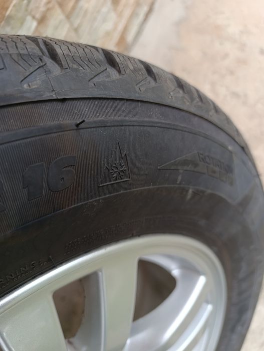 Зимни гуми Michelin 215 70 16