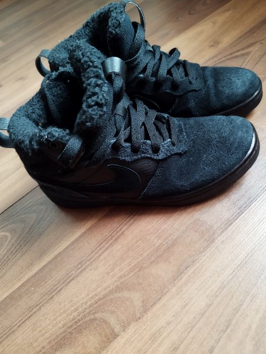 Adidasi/ghete Nike 33.5