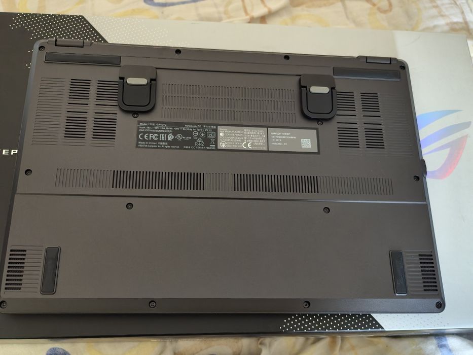 ROG Zephyrus G14 AniMe Matrix- Ryzen 7, RTX 3060, 40GB Ram, 2TB SSD - Ca nou!