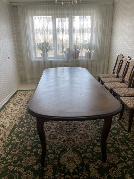 Продам стол в хорошем состоянии
