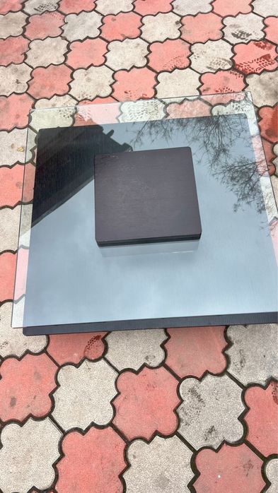 Столик журнальный стекло