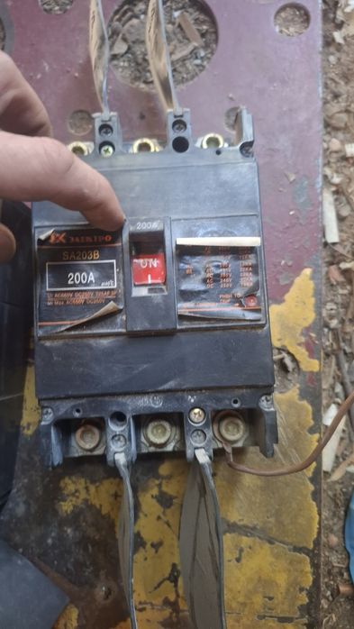 Продам автоматы.