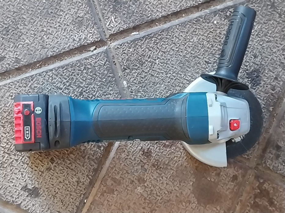 Flex pe acumulatori  BOSCH GVS 18-125 V-LI  fabric. 2021 dar nou