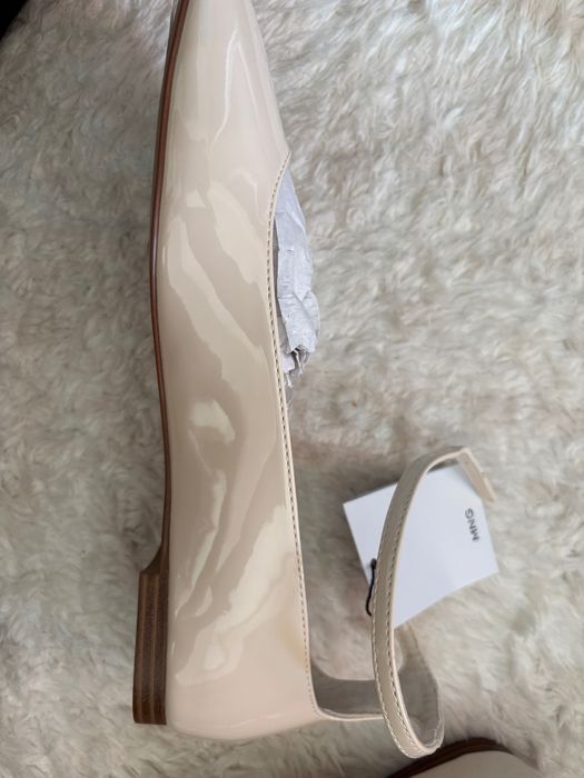 Пролетни балеринки Mango