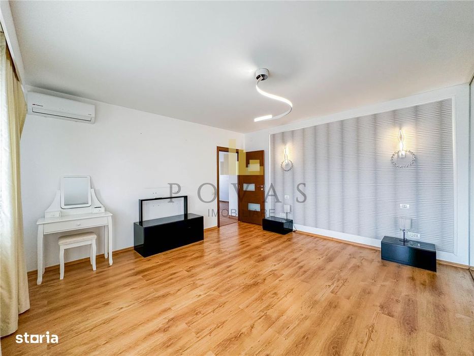 Inchiriere Casa Tunari 6 Camere