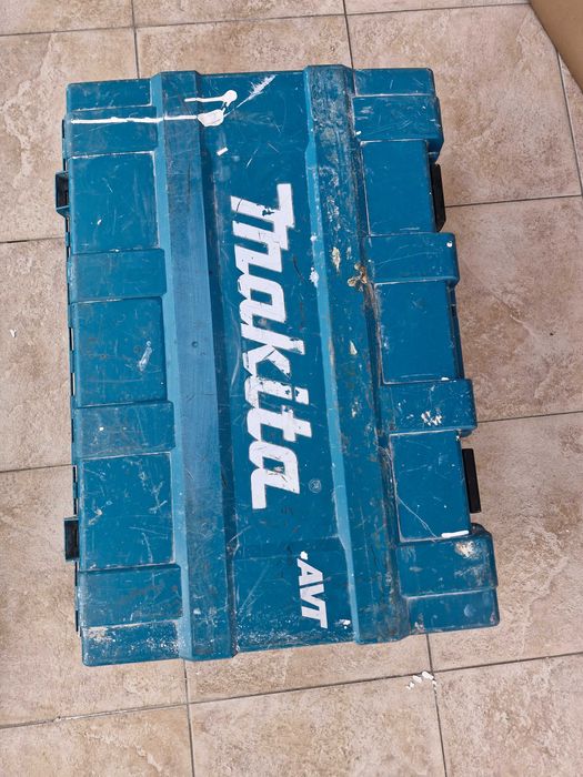 Picamar Makita HM1213C