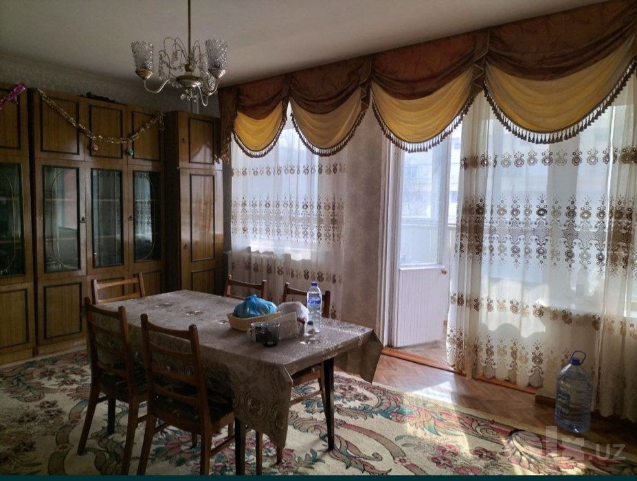 Продаётся квартира в улица бабур
