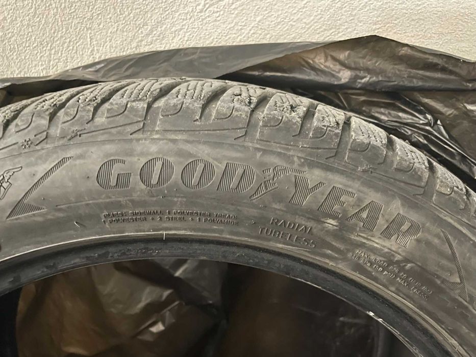 Гуми 235/50/18 GoodYear