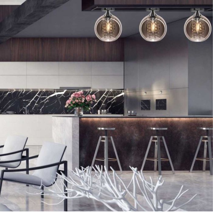 Луксозен плафон със стъклен абажур и кристали