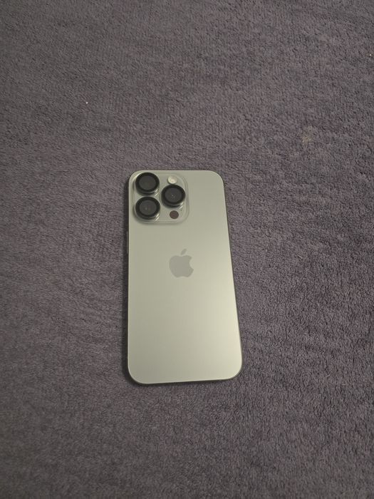 Vand/Schimb Iphone 15 pro impecabil