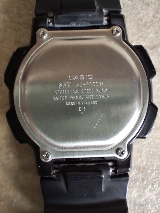 Часовник Casio -