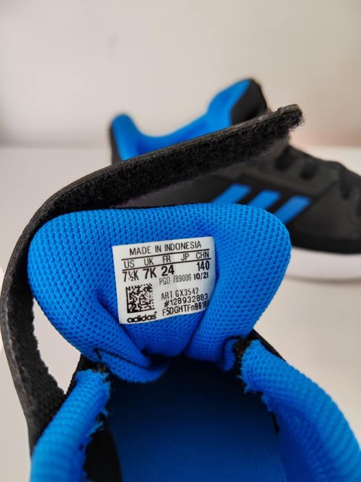 Детски обувки маратонки и боти