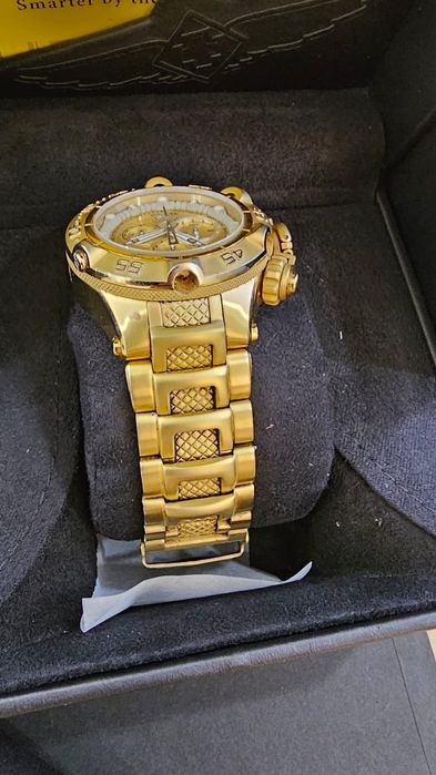 Продам мужские часы