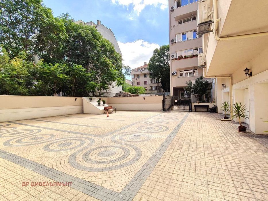 Дава под Наем 2-СТАЕН
град Бургас, Лазур, ул. Перушица