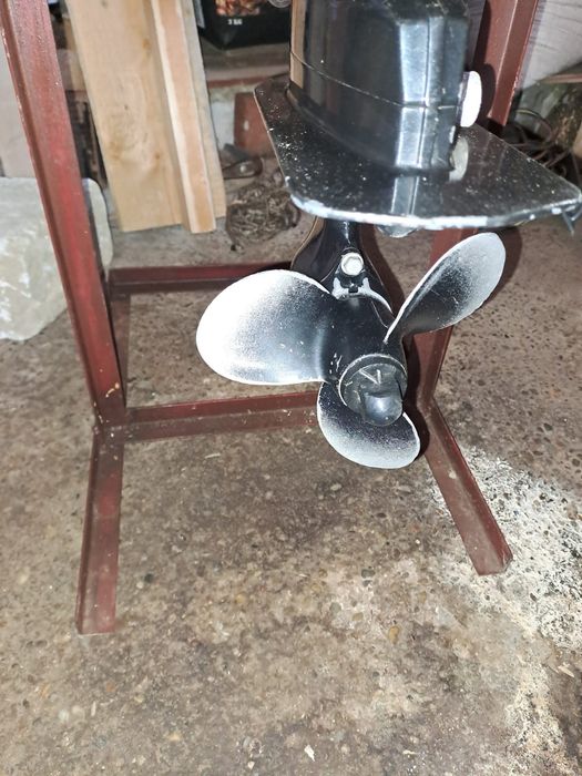 Suzuki 6hp 4 timpi  colantat cu 5 hp