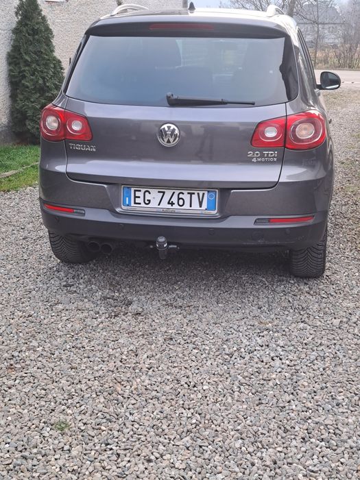 Vând Tiguan  4x4 din 2011 automat 140 kw