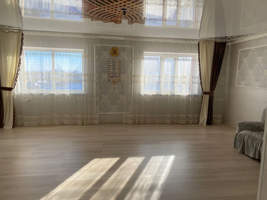 Продою коттедж в Кунгейе