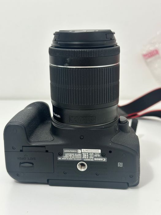 Vând Kit Complet Canon 750D – Ca Nou (Doar 7,150 cadre) + 2 Obiective