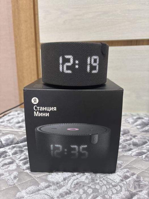 Яндекс алиса мини 2 с часами