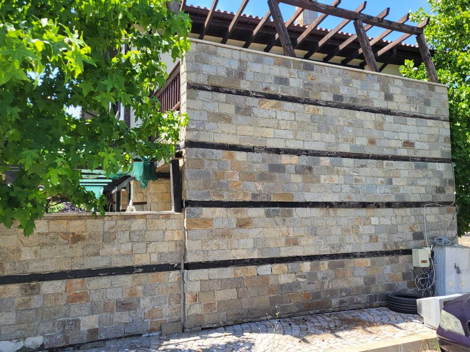 Продава се Къща в с. Кошарица, Област Бургас - 138 кв.м за 1606 €/кв.м - Снимка #2