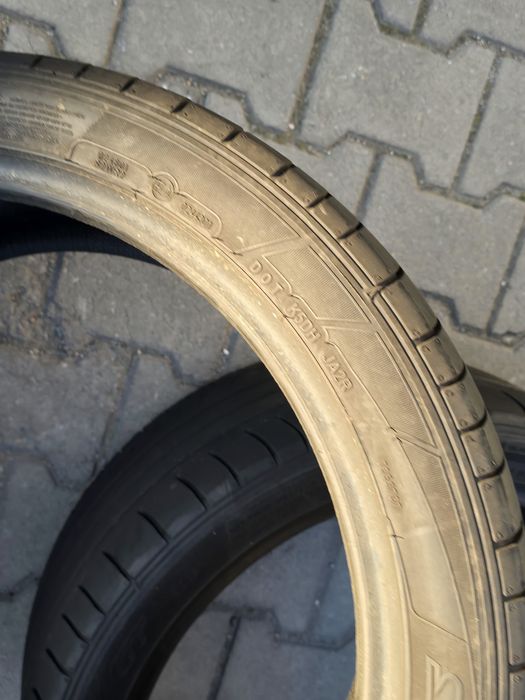 255 40 21 Dunlop