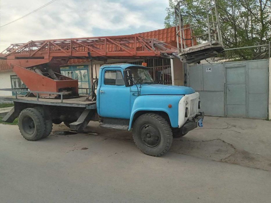 Сотилади Автовышка Зил АП 17