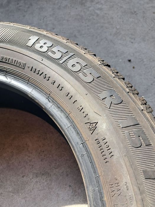 2 anvelope iarnă 185 65 r15 Semperit