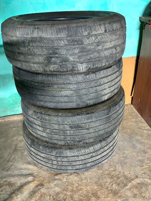 Продам шины 265/60 R18