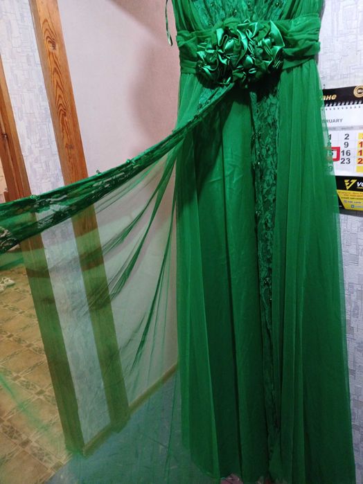 Продам вечернее платье