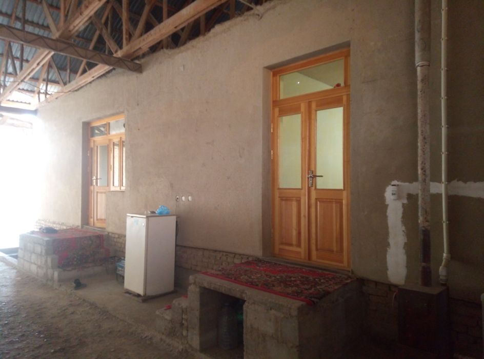 Уй сотилади Пайшанба