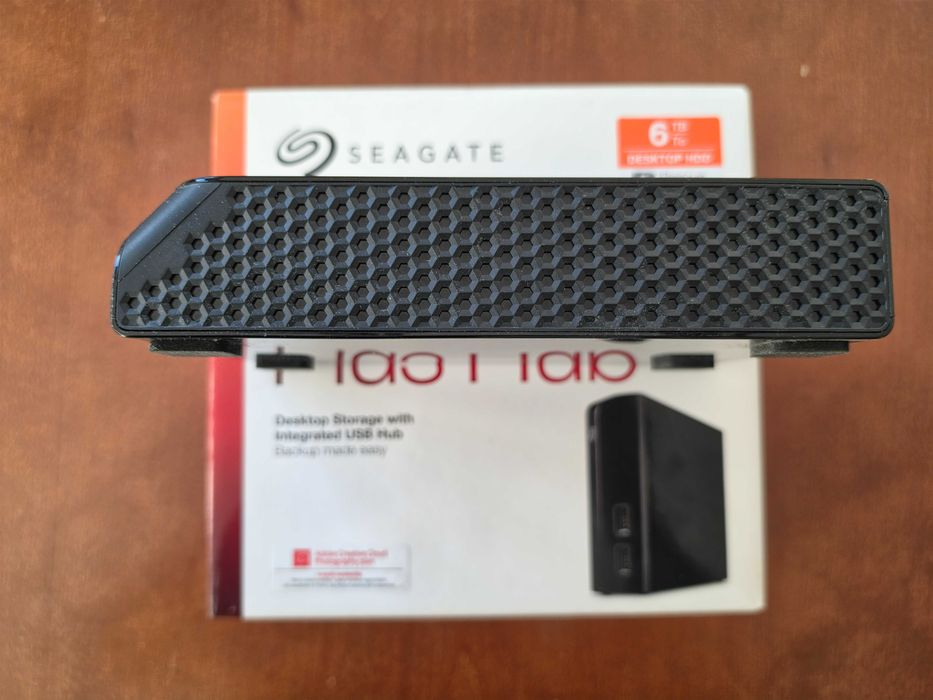 Външен хард диск Seagate Backup Plus Hub 6TB HDD 4 броя