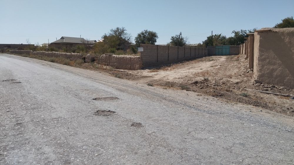 22 сутик Участка срочни сотилади