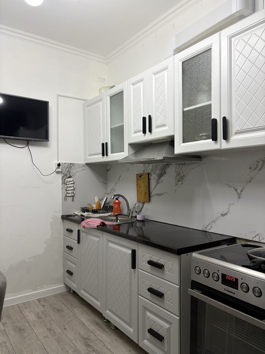 Берем девушку на подселение