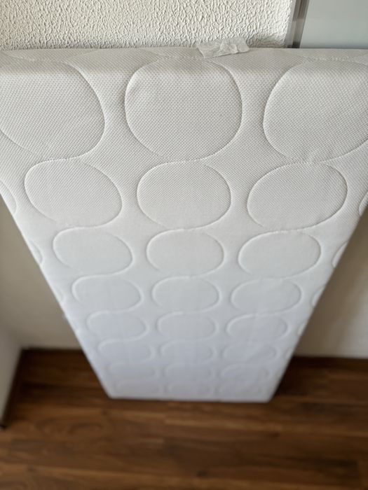 Матрас Икеа новый 120*60